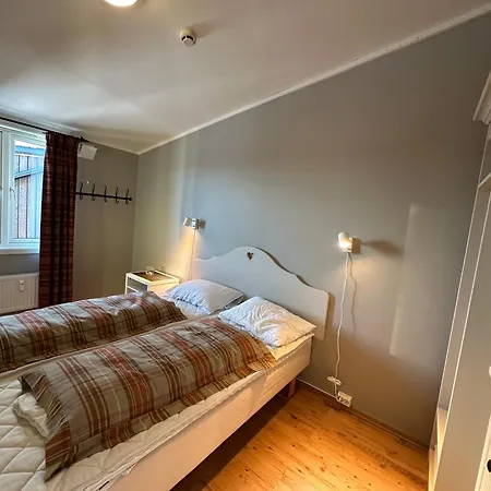 Charming Floor With Balcony * Beitostolen